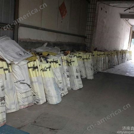 济南鑫玉专业提供PVC棒  山东尼龙塑料棒 PA棒 塑料板