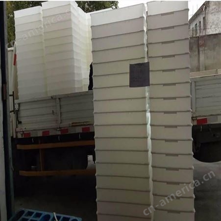上海一东注塑注塑家居餐具冰箱配件订制冰桶塑料桶拉圾桶生产家设计开模注塑吸尘器组件配件生产家