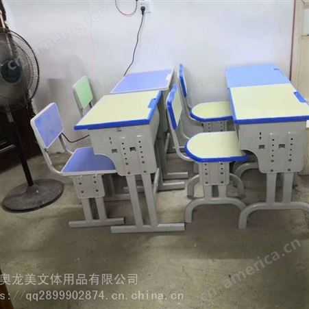 供应学生课桌椅、广西学习桌椅厂家