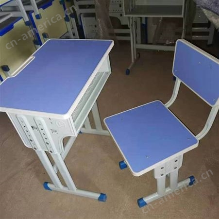 玉林课桌椅供应商，学校学习桌椅、培训课桌椅定制