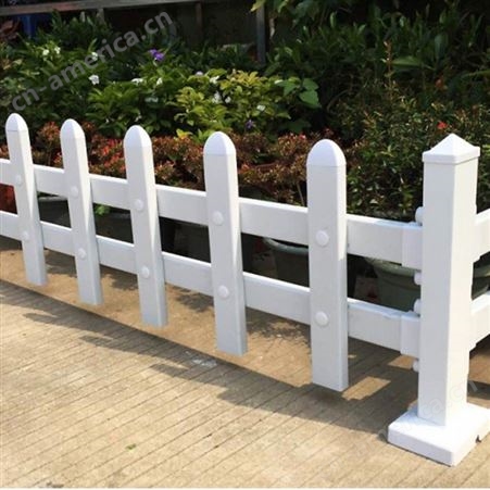 PVC草坪围栏 花坛绿化带栏杆 苏州厂家 花池隔离 篱笆花圃小护栏